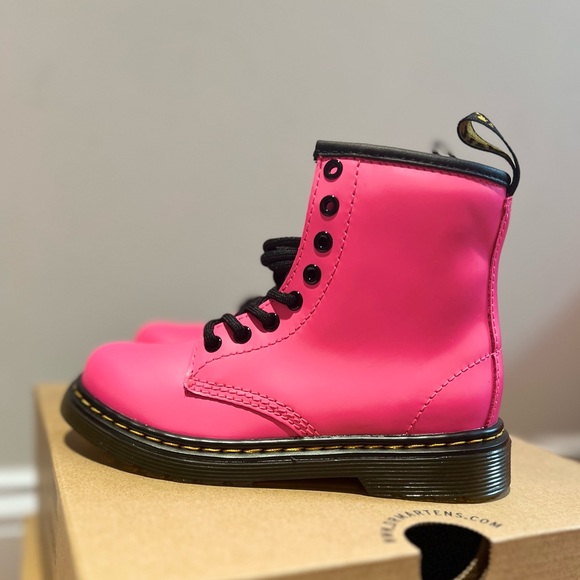 💖HP💖Girls Dr.Martens Boots - Picture 5 of 7